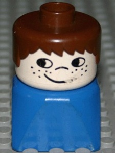 dupfig015 Duplo 2 x 2 x 2 Figure Brick Early, Male on Blue Base, Brown Hair, Cheek Freckles *