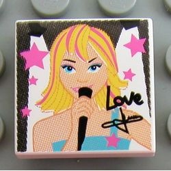 3068bpb0060-1G Tegel 2x2 Meisje met microfoon en 'LOVE' wit gebruikt *5T05-07