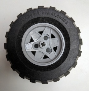 41896c01-86G Wiel 43.2mm doorsnede 26mm breed TR klein, dikke zwarte truckband 81.6x38 R (41896/45982) (PAKKETZENDING!) grijs, licht (blauwachtig) gebruikt *5W000