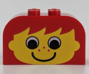 4744px3-5G Steen 2x4x2 met ronde top met geel gezicht en rood haar (meisje) rood gebruikt *0K0000