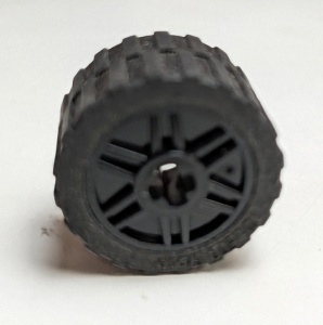 55982c02-11 Wiel 18x14 wiel met spaken met middenformaat band 24x14 (30648) zwart NIEUW *5W000