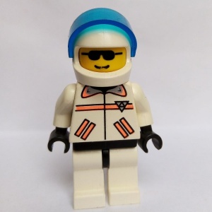 rsq004aG Res-Q 1 - Witte helm met tr. donkerblauw vizier, zonnebril gebruikt *0M0000