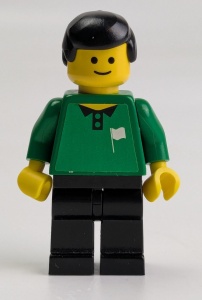 soc112sG Scheidsrechter, groen shirt, witte vlag logo gebruikt *0M0000