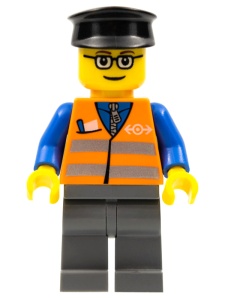 trn120G Spoorwerker, oranje vest, zwarte pet gebruikt *0M0000