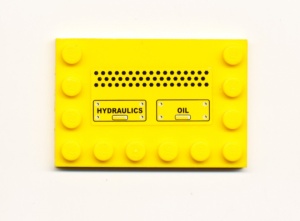 6180pb024-3G Tegel 4x6 met noppen zijkant HYDRAULICS en OIL (Sticker) geel gebruikt *5T10-01