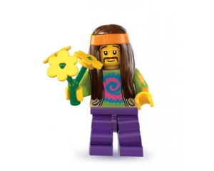col07-11 Hippie met bloemen en voetstuk NIEUW *0M0000