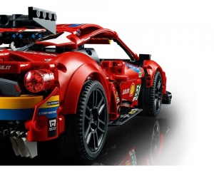 Set 42125 Ferrari 488 GTE AR Corso - Img 3