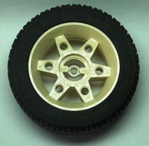 2998c01-1G Wiel 81.6x34, 6 spaken met zwarte autoband 81.6x34 Technic (2998 / 2997) PAKKETZENDING wit gebruikt *5W000