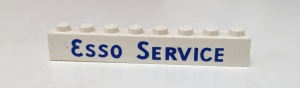 crssprt01pb69-1G Steen 1x8 ZONDER bodemtubes ESSO Service dikke letters wit gebruikt *5V07-03