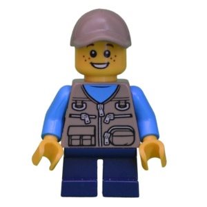 cty0845 Camper, jongen met donkercreme pet NIEUW *0M0000