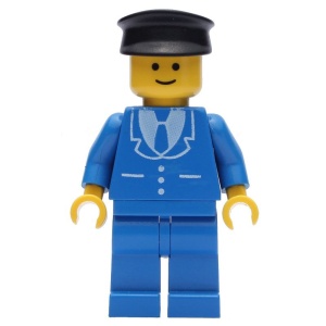 trn093G Zwarte pet, blauwe jas met drie knopen en das, blauwe broek gebruikt *0M0000