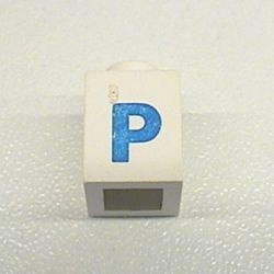 3005ptPb-1G Steen 1x1 met letter P dik wit gebruikt *5V01-13