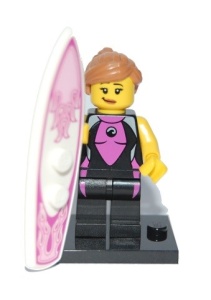 col04-5 Surfmeisje bet surfbord en standaard NIEUW *0M0000