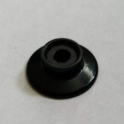 2927-11G Treinwiel klein met rond gat wielhouder zwart gebruikt *0L000