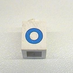 3005ptOb-1G Steen 1x1 met letter O dik wit gebruikt *5V01-13