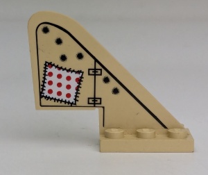 3587pb06-2G Staart op plaat 2x3 met zwarte lijnen en doekje (Sticker) crème gebruikt *0D0000