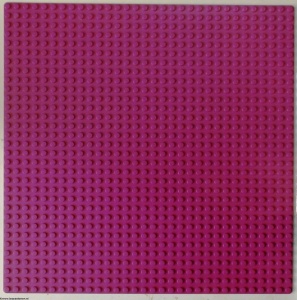 3811-71 Basisplaat 32x32 magenta NIEUW *5T000