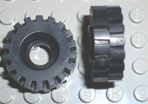 4084-11G Band met ribbel middenmaat voor vaste kleine wielen zwart gebruikt *5W000