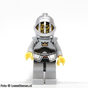 cas419G Fantasy Era - Kroonknecht met gril helm gebruikt *0M0000