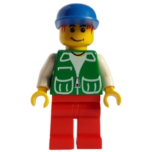 pck024G Man met groene jas, rode benen en blauwe pet gebruikt *0M0000