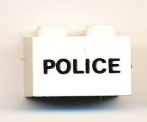3004pb003-1G Steen 1x2 opdruk POLICE wit gebruikt *5V02-02
