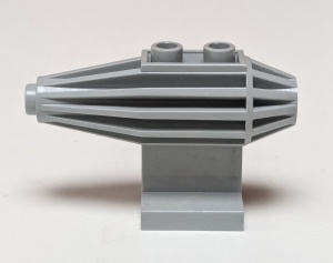30358-86G Motor, 2 noppen bovenop, verhoogd op tegel 2x5 grijs, licht (blauwachtig) gebruikt *1D039