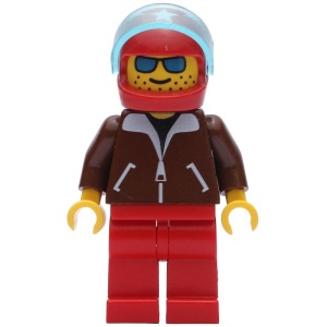 jbr007G Man met bruine jas, rode helm met sterren en trans. Lichtblauw vizier gebruikt *0M0000