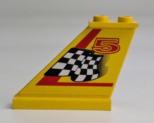 2340pb002L-3G Staart met geblokte vlag en nummer 5 LINKS (sticker) geel gebruikt *1D041