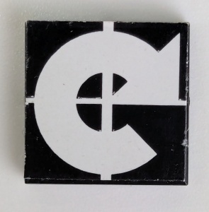 3068pb0336-11G Tegel 2x2 pijl rond op zwarte achtergrond (Sticker) zwart gebruikt *5T05-32