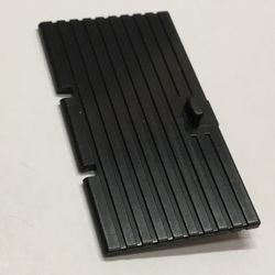 3644-11G Deur 1x4x6 verticale planken zwart gebruikt *1C029
