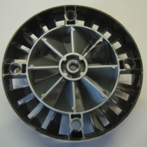 53983pb01-11G Grote turbine voor vliegtuigmotor, gemarmerd met parellichtgrijs zwart gebruikt *