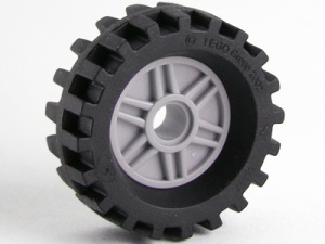 56902c04-86 Wiel 18x8mm met 6x2 spaken en band 30x10.5 offset (56897) grijs, licht (blauwachtig) NIEUW *5W000