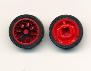 93595pb03c01-5 Wiel klein 11x6mm met 8 "Y" spaken met zwarte opdruk met band 14x6mm glad (50945) rood NIEUW *5W000