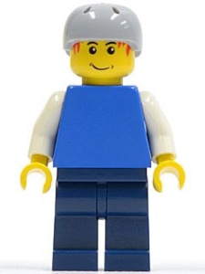 cty0155 Jongen- Blauwe torso met witte armen, donkerblauwe benen, helm met gaten, rode plukken haar NIEUW *0M0000