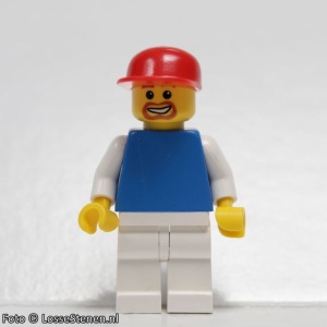 soc114 Voetbal- Supporter, witte armen, blauw shirt, rode pet NIEUW *0M0000