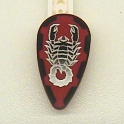 2586px16-59 Schild ovaal Vladek schorpioen- motief rood, donker NIEUW *0L0000