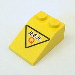 3298pb024-3G Dakpan bedrukt 33 3x2 met RESQ logo geel gebruikt *5R000