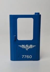 4182pb062-7G Trein, Deur 1x4x5 rechts met ' NSB 7760' (Sticker) blauw gebruikt *1D0000
