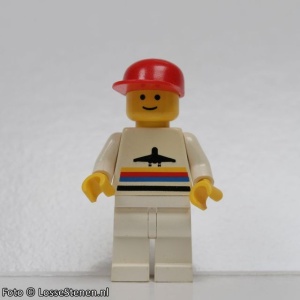 air003G Airport - Rode pet, standaard hoofd, wit pak met vliegtuig en strepen, witte broek gebruikt *0M0000
