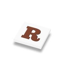 CUSE8019 Tegel 1x1 met chocoladeletter R *0A000