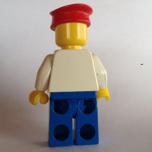trn109G Witte Torso met witte armen, blauwe benen, rode pet gebruikt *0M0000 - Img 2