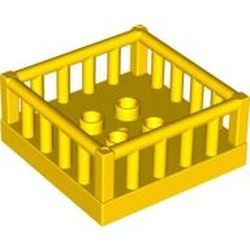 2252c01-3G DUPLO Speelbox 4x4 (PAKKETPOST) geel gebruikt *