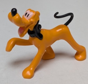 33261pb01-31G Hond, Pluto (Disney) oranje, midden gebruikt *0D000