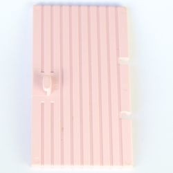 3644-23G Deur 1x4x6 verticale planken roze (klassiek) gebruikt *1C029