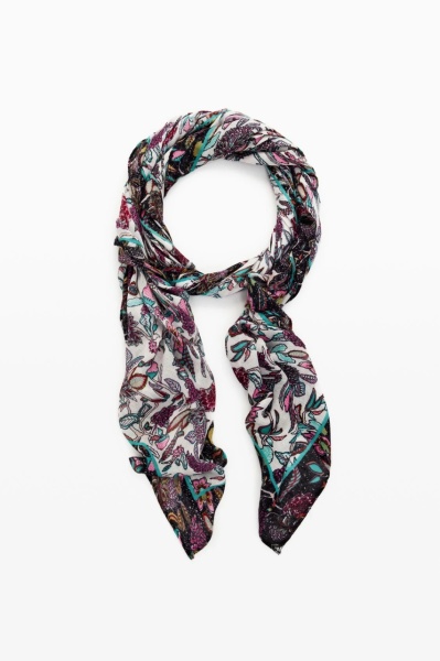 Esarfa DESIGUAL