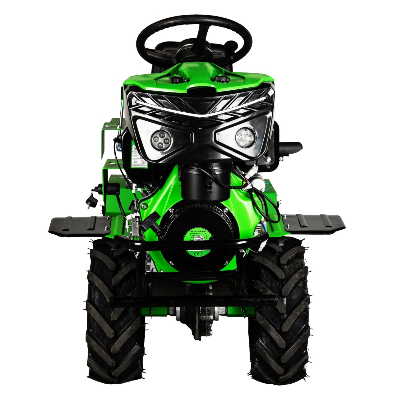 Mini tractor Micul Fermier, 17cp 530cc, motor pe motorina 4T, 4X4, 4 viteze, pornire electrica, 2 cutii de viteze, sistem hidraulic [11]