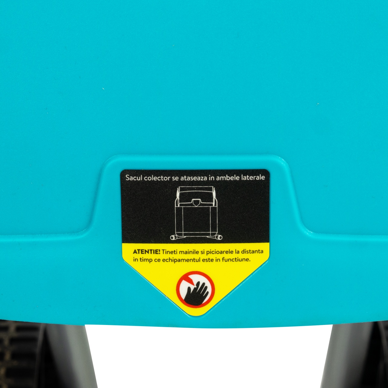 Tocator de crengi si resturi vegetale, 2500W, 45mm diametru maxim de taiere, cu sac colector 45L [13]