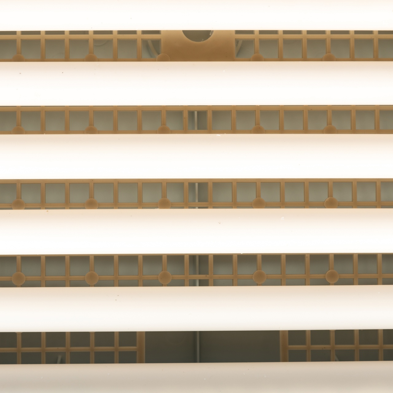 Incubator electric Micul Fermier capacitate 128 oua, 2 etaje, alimentare 220V/12V [10]