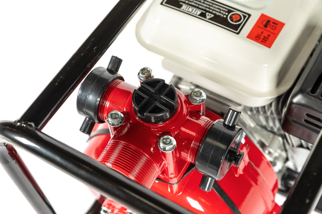 Motopompa Micul Fermier 7cp 210cc, benzina 4t, racord 2", debit 30000l/h [17]