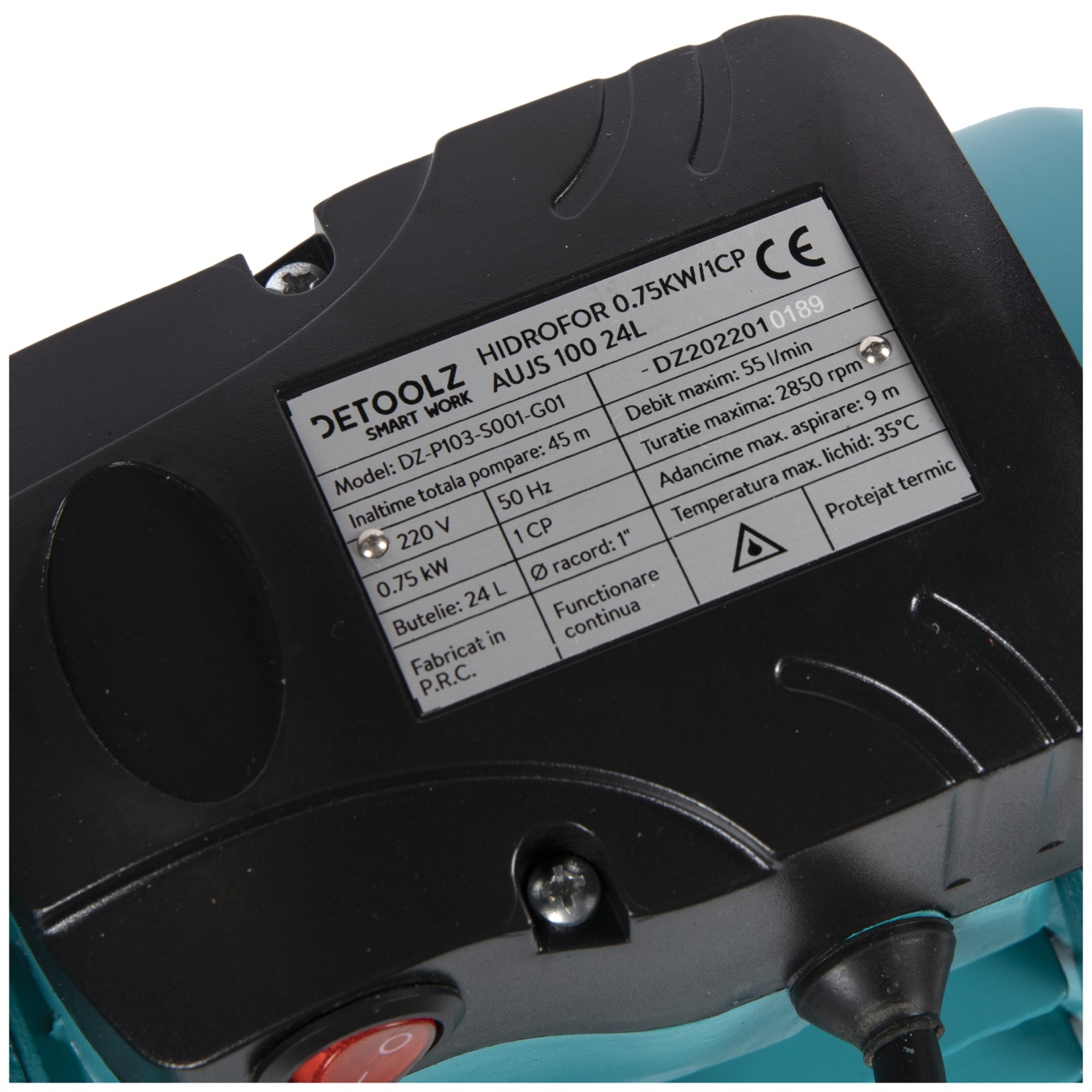 Hidrofor Detoolz 0.75 kW, debit 3300l/h, inaltime de pompare 45m, carcasa pompa inox, volum butelie 24 litri [6]